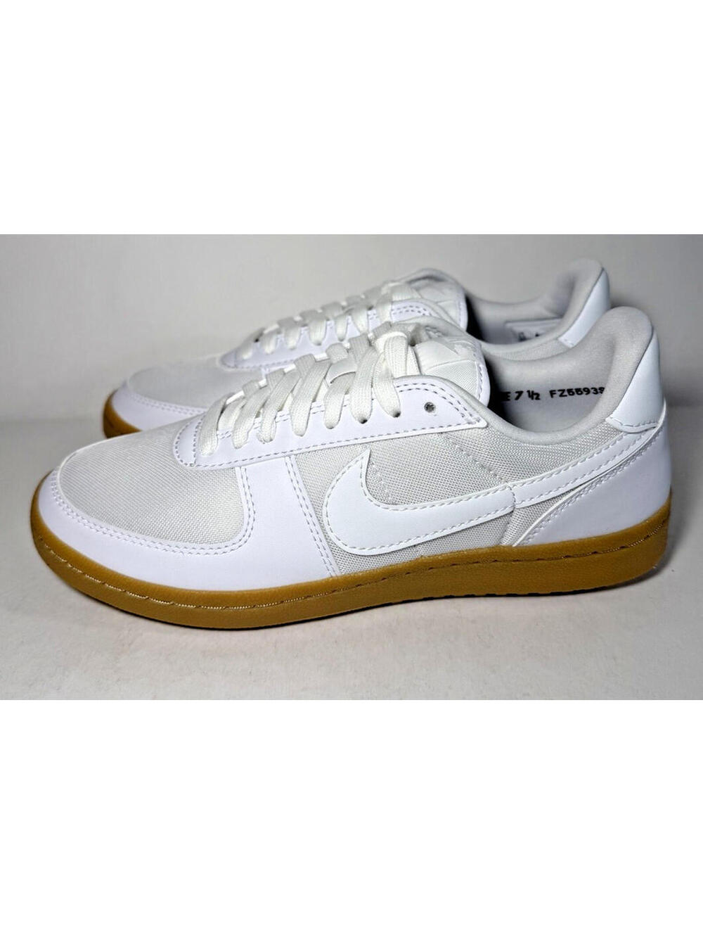 NIKE Field General Women's Shoes Sneakers White/ Summit